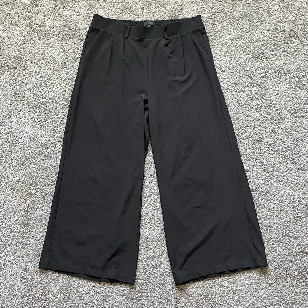 Torrid Pull-On Wide Leg Stretch Crepe High-Rise Pant Black Women’s Size 2X